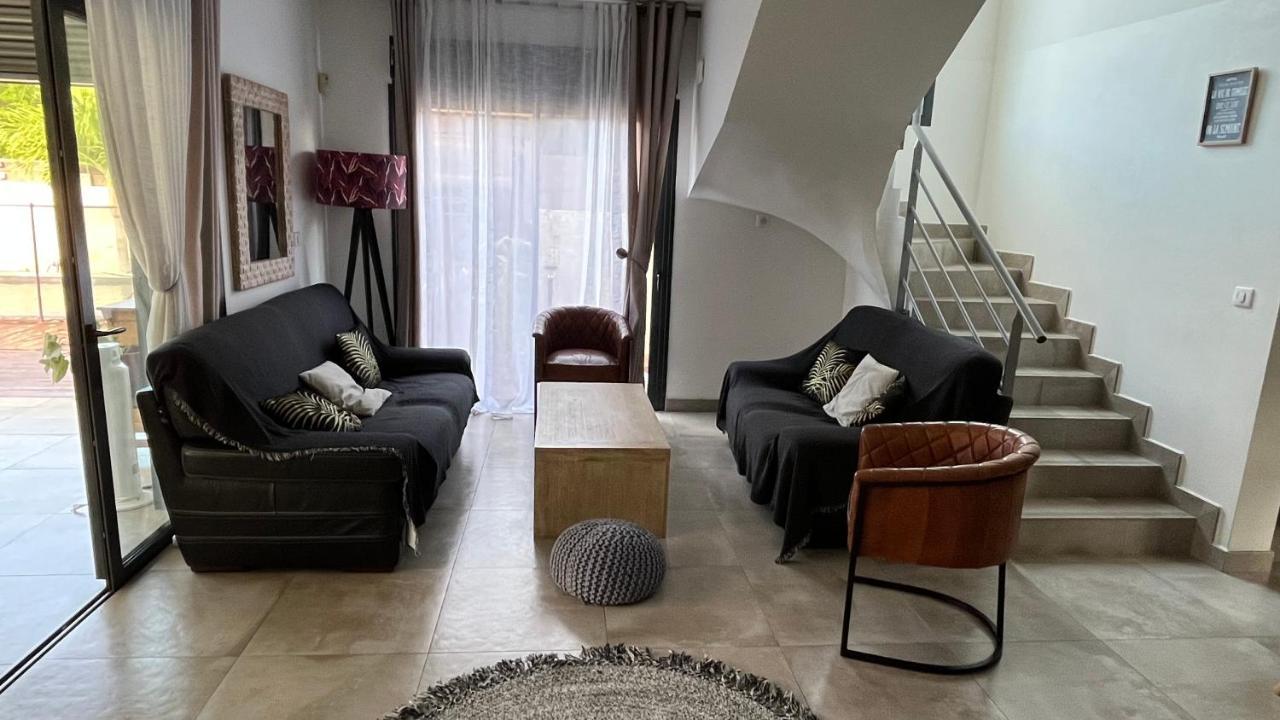 Villa Himani 생질레방 외부 사진